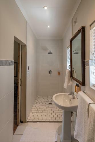 Hostal Antiqua Guest House