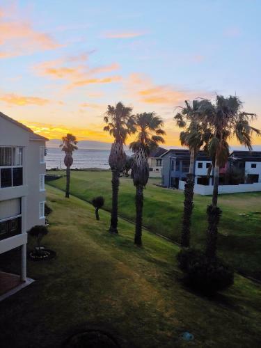 Apartamento Greenways Golf Beach E8 - Sea View