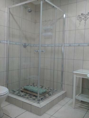 Hostal Bay Breeze Guesthouse