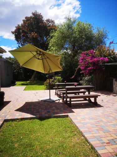 Hostal Serenity Cove-the Protea Room