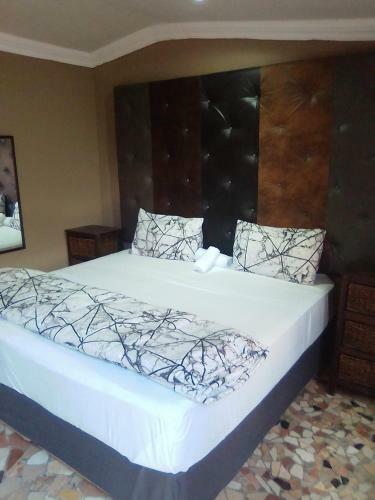 Hostal Galaletsang Guesthouse