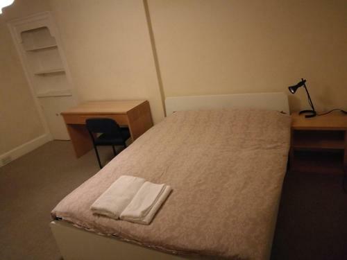 Clerk Street Apartment
