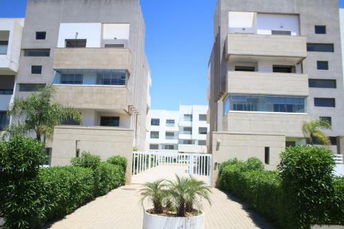 Two Bedroom Paradise Apartment