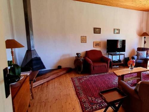 Hostal L'orange Guesthouse