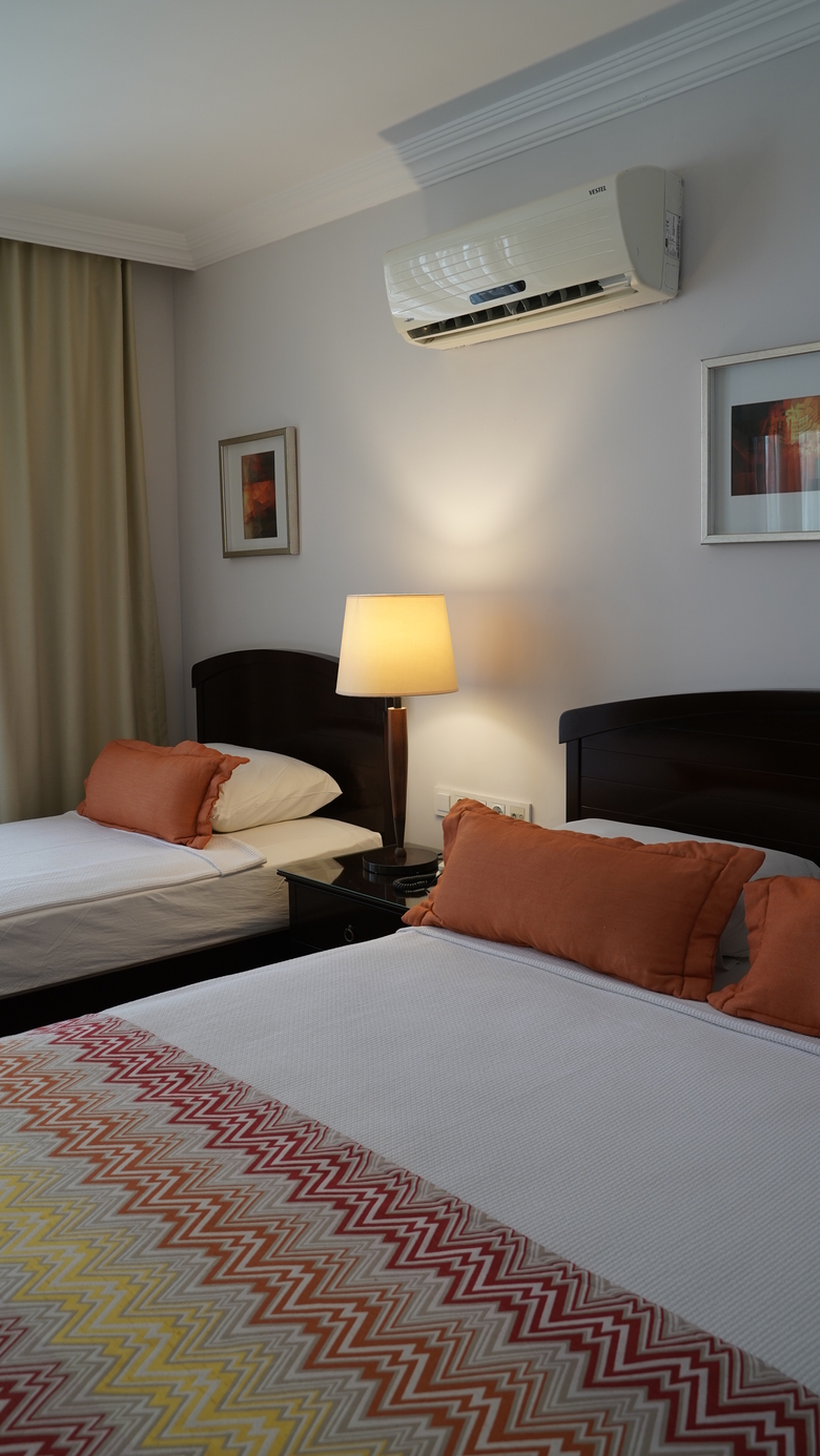 Daisy Garden Hotel