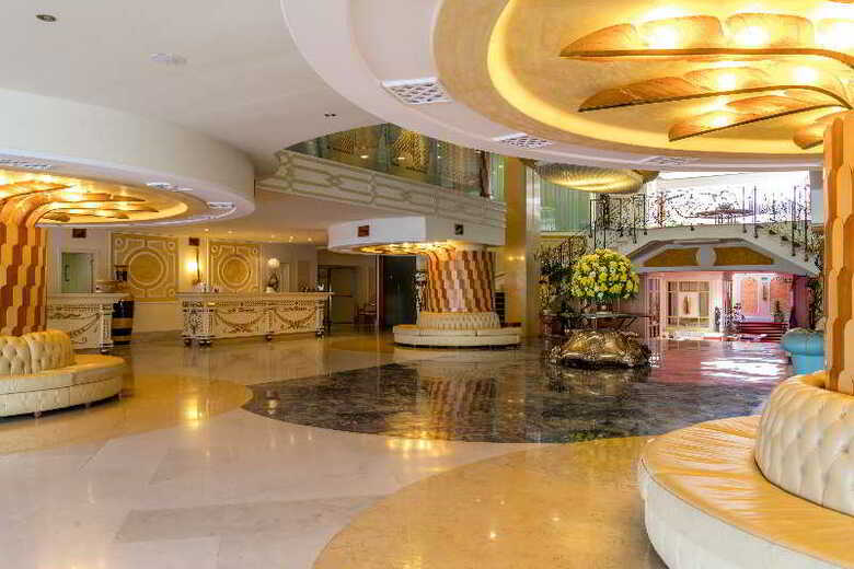 Grand Hotel La Pace