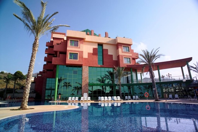 Holiday World Riwo Hotel