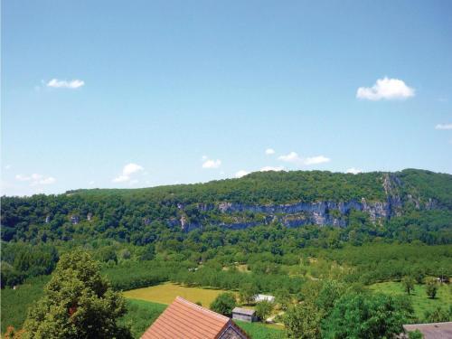 Holiday Home Le Bougayrou I-811