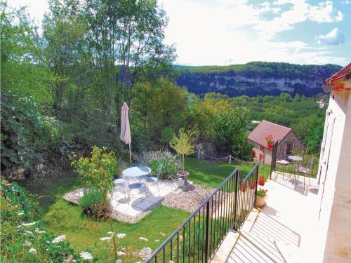 Holiday Home Le Bougayrou I-811