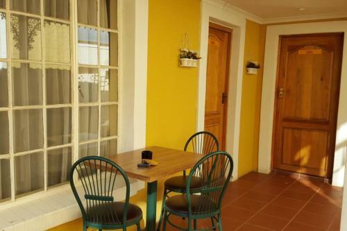 Hostal Lali's Guest House