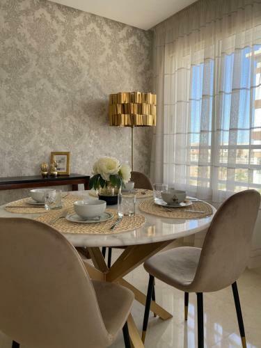 Apartamento Sublime Appart Au Centre D?oujda Avec Parking