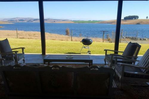 Midlands Home With Gigantic Views