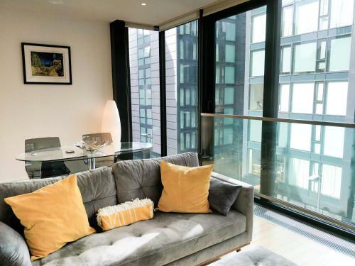 2 Bed Apartment At Quartermile