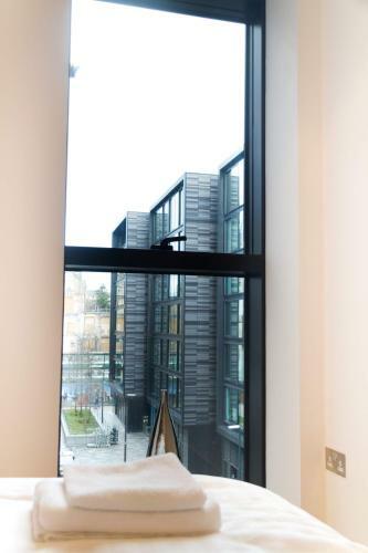 2 Bed Apartment At Quartermile
