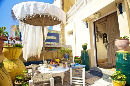 Hostal Riad Lunetoile
