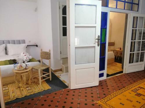 Hostal Wave Mogador