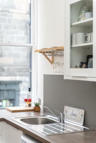 Apartamento Charming, Central & Spacious Georgian 3 Bed Apt