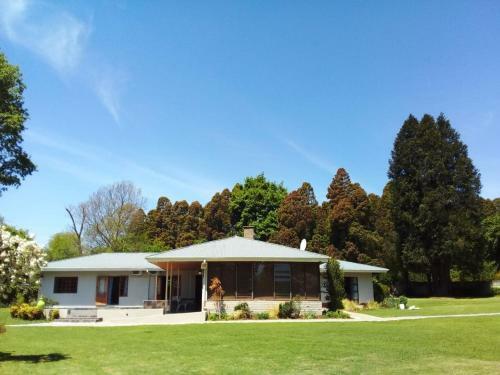 Hostal Sani Pass Manor Guest House