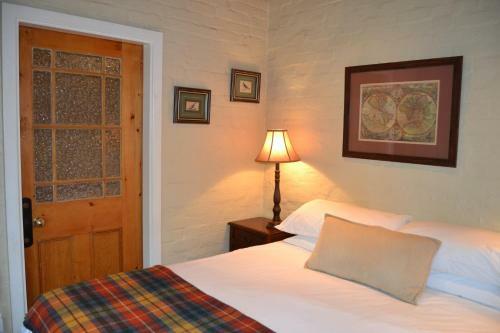 Hostal Inverknoll Guesthouse
