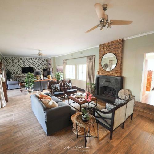 Hostal Fever Tree Guesthhouse