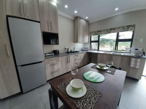 Studio 5 Churchill Lane Apartment