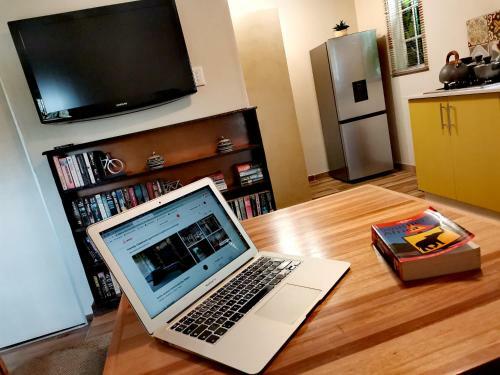 Hostal Yello Hilton