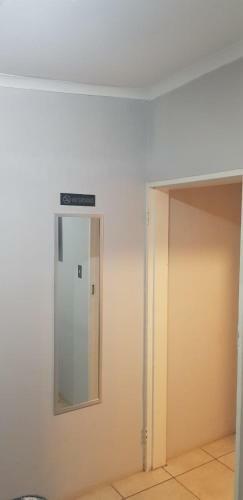 Hostal Mia Hills Guest House