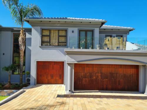Kosmos Ridge 5 Bedroom Palace 284