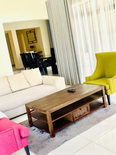 774ways Holiday Home
