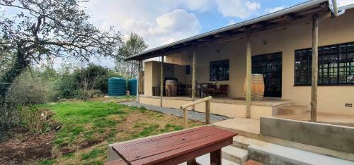 Apartamento Fourfields Cottage