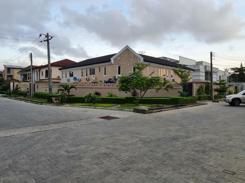 Selective Style Apartments Lekki Phase 1, Two Bedrooms