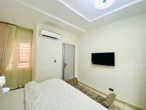 Shortlethomes - Ebi's 5 Star Short Let Apartment In Ikate, Lekki
