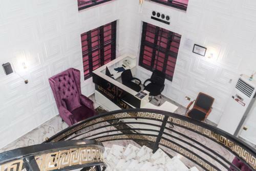 247 Luxury Hotel