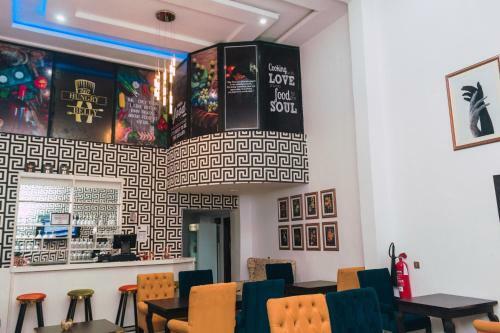 247 Luxury Hotel