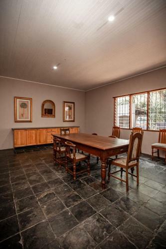 Linvale Country Lodge