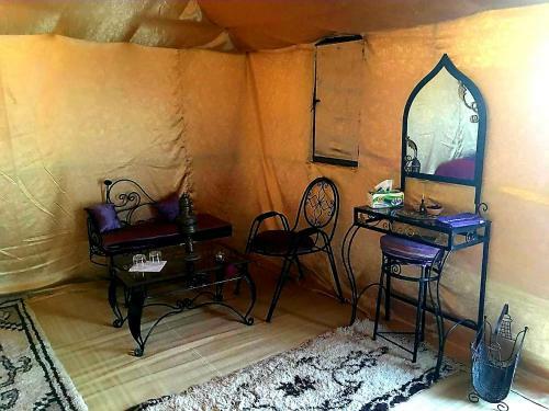 Merzouga Luxury Camp