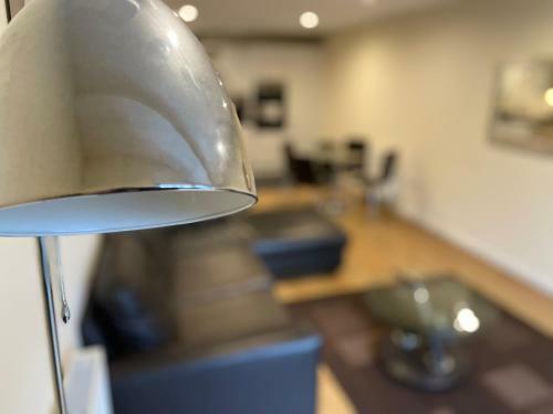 Continental Apartments -2-bed Farnborough Train St