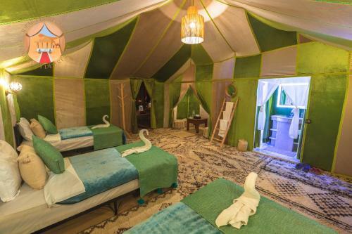 Ideal Desert Camp