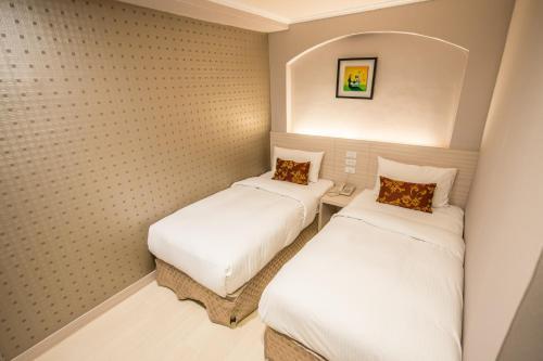 Golden Stone Hotel