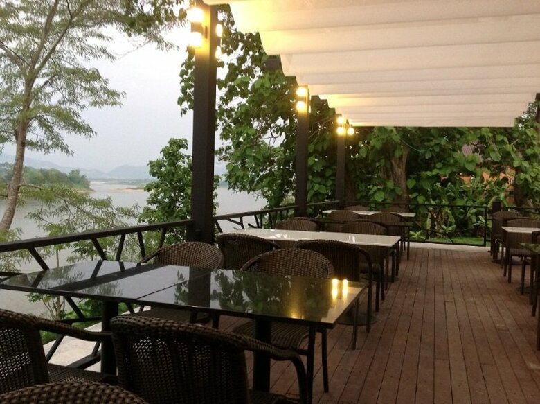 Chiangkhong Teak Garden Hotel