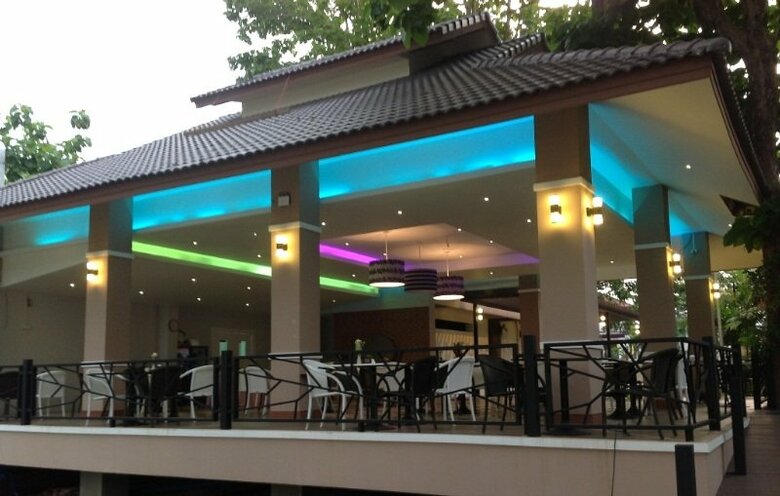 Chiangkhong Teak Garden Hotel