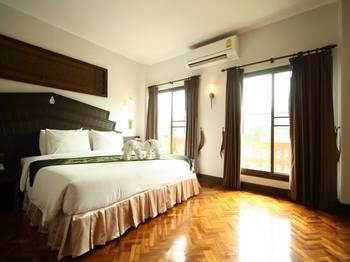 Baiyoke Chalet Hotel