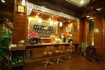 Baiyoke Chalet Hotel