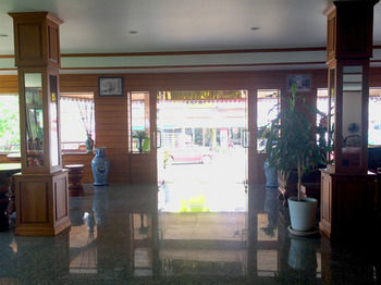 Hostal Baan Rom Mai