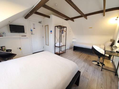 Hotel Sleeplicity London Heathrow