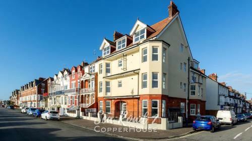 Beautiful Apartments On The Sea Front - Sea Road 2