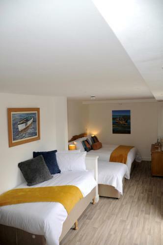Hotel Sleep@calon Y Fferi