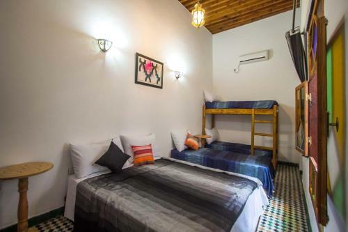Hostal Dar Milouda Rcif