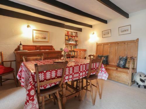 Milkwood Cottage