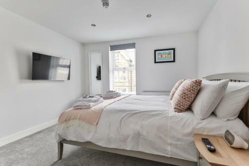 13 Belle House - Apartment 2